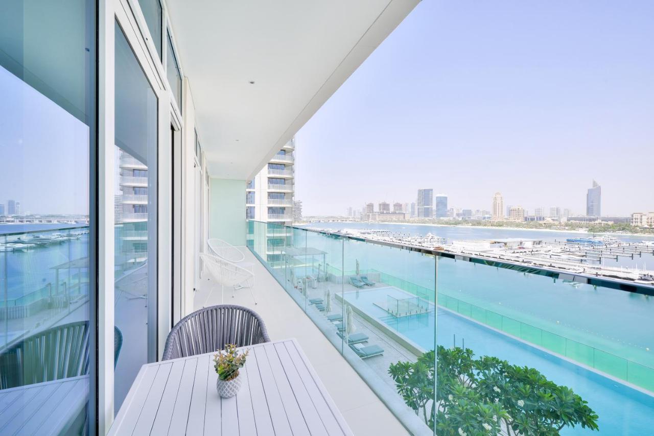 Ultra Luxury Emaar Beachfront - Private Beach And Pool Dubai Ngoại thất bức ảnh