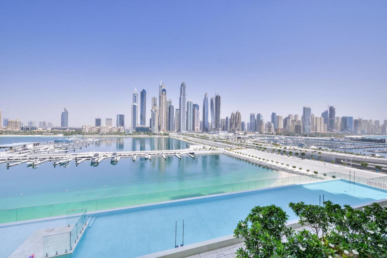 Ultra Luxury Emaar Beachfront - Private Beach And Pool Dubai Ngoại thất bức ảnh