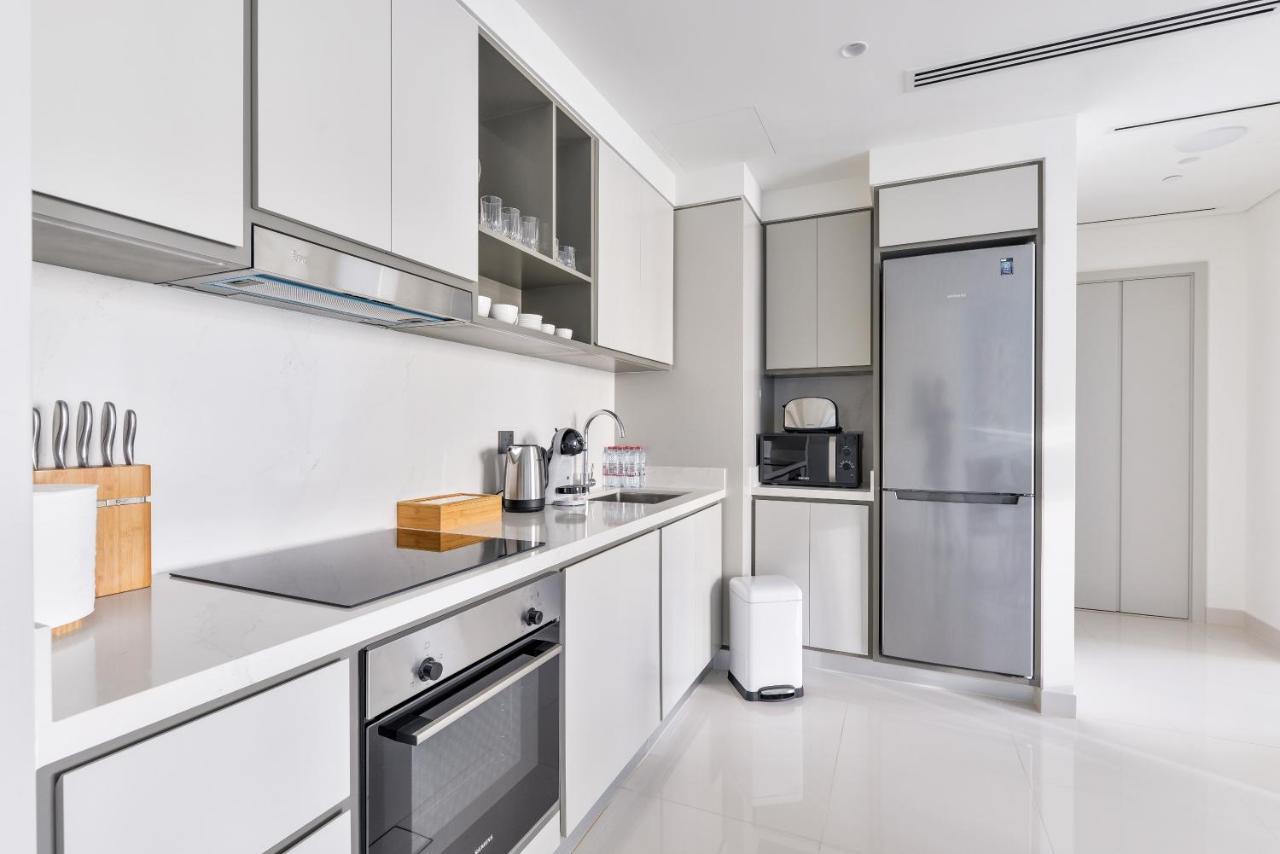 Ultra Luxury Emaar Beachfront - Private Beach And Pool Dubai Ngoại thất bức ảnh