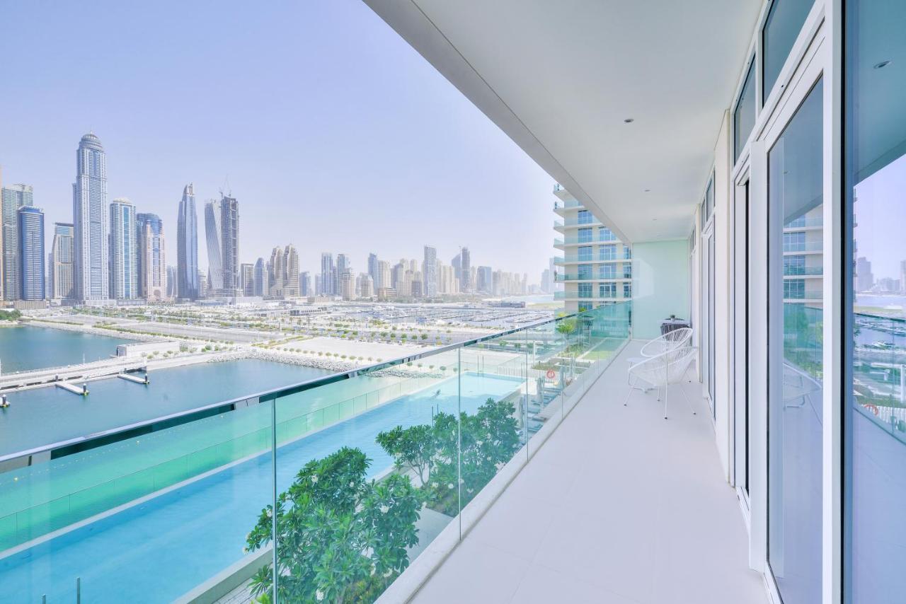 Ultra Luxury Emaar Beachfront - Private Beach And Pool Dubai Ngoại thất bức ảnh