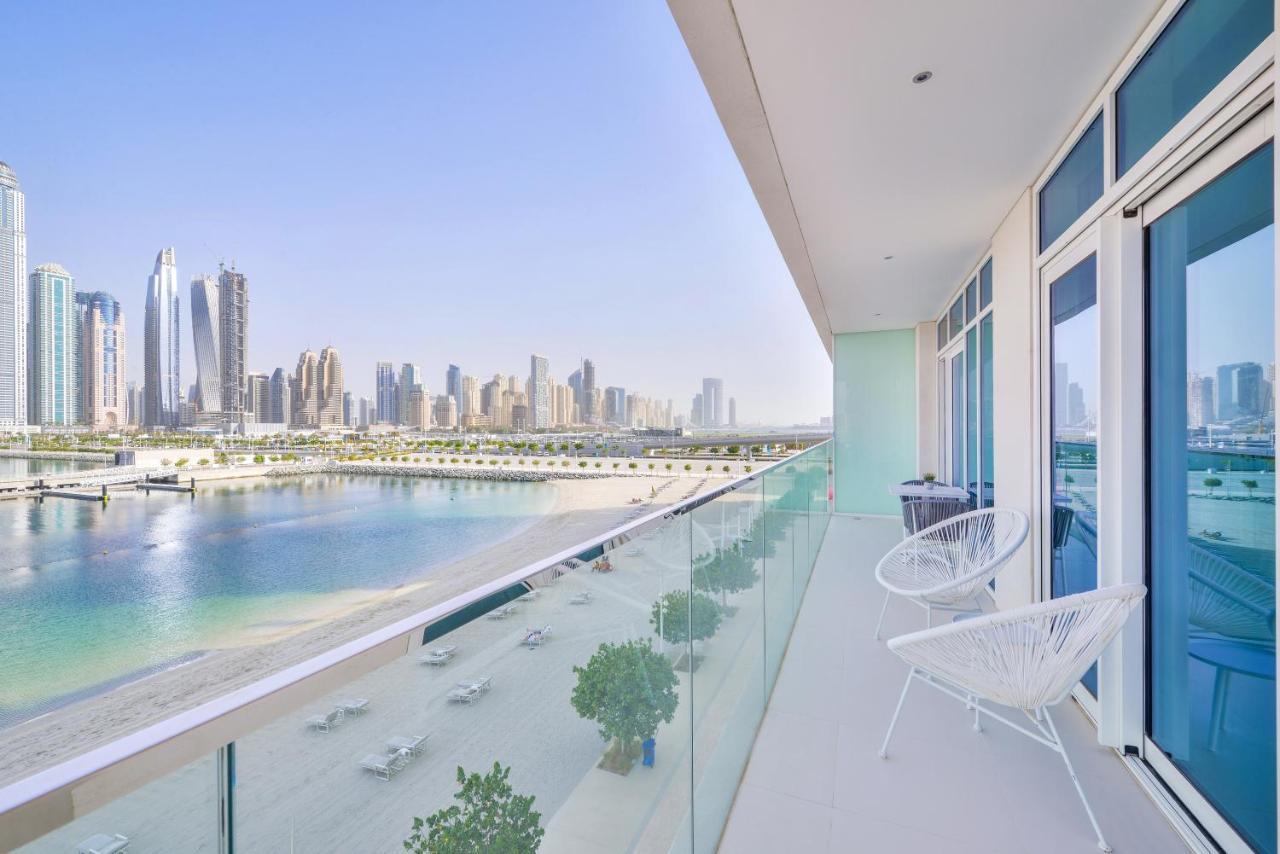 Ultra Luxury Emaar Beachfront - Private Beach And Pool Dubai Ngoại thất bức ảnh