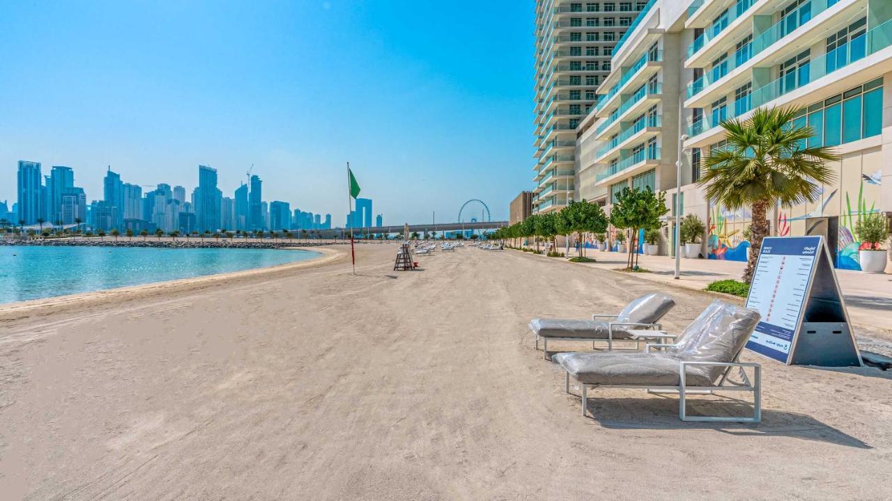 Ultra Luxury Emaar Beachfront - Private Beach And Pool Dubai Ngoại thất bức ảnh
