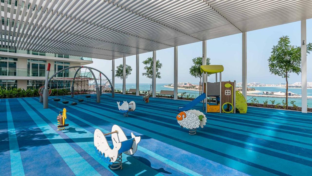 Ultra Luxury Emaar Beachfront - Private Beach And Pool Dubai Ngoại thất bức ảnh
