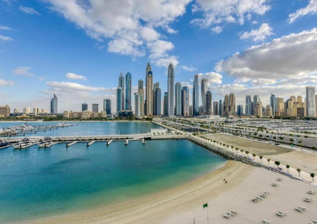 Ultra Luxury Emaar Beachfront - Private Beach And Pool Dubai Ngoại thất bức ảnh