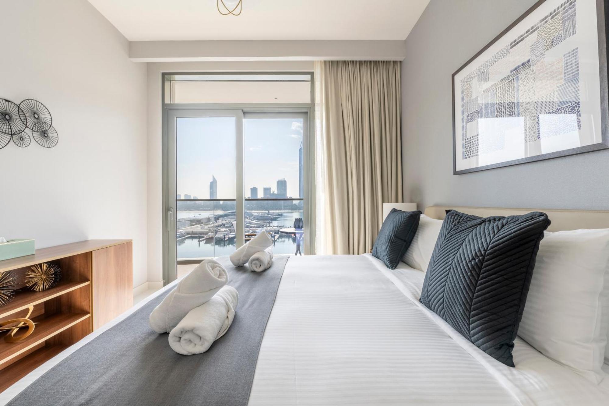 Ultra Luxury Emaar Beachfront - Private Beach And Pool Dubai Ngoại thất bức ảnh