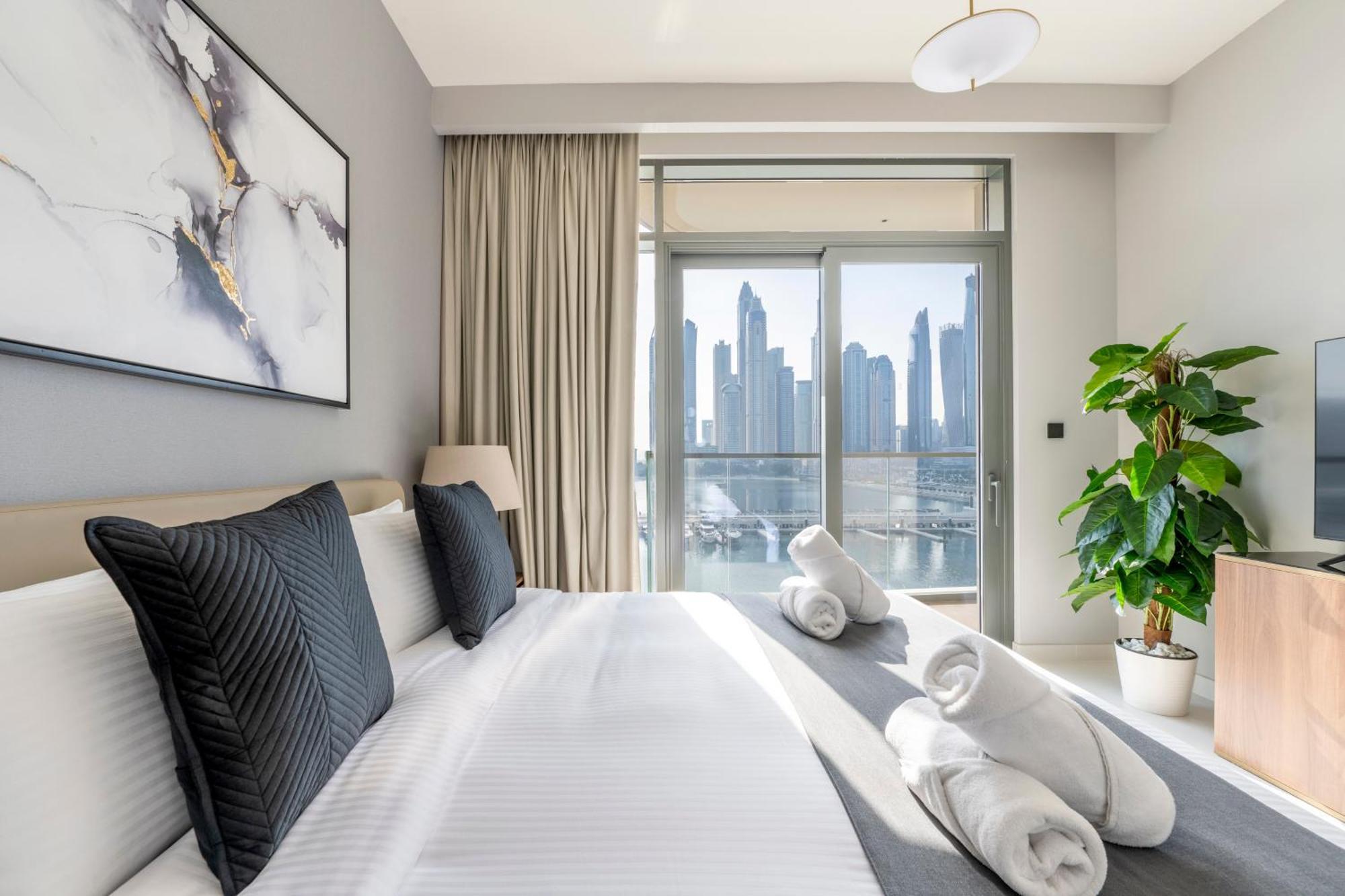 Ultra Luxury Emaar Beachfront - Private Beach And Pool Dubai Ngoại thất bức ảnh